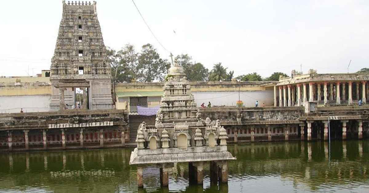 Kanchi Kamakshi Temple darshan booking and temple timings 2025 for pilgrims.