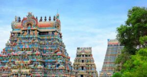 Srirangam Vishwaroopa Temple main sanctum view for darshan and online seva booking.