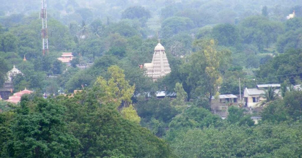 how-to-reach-grishneshwar-temple