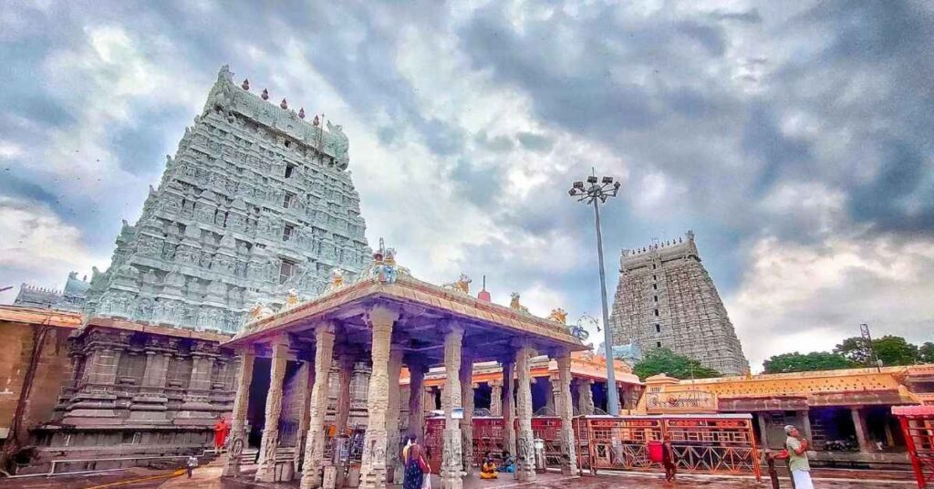 how-to-reach-thirumanancheri-temple-by-bus-train-and-air