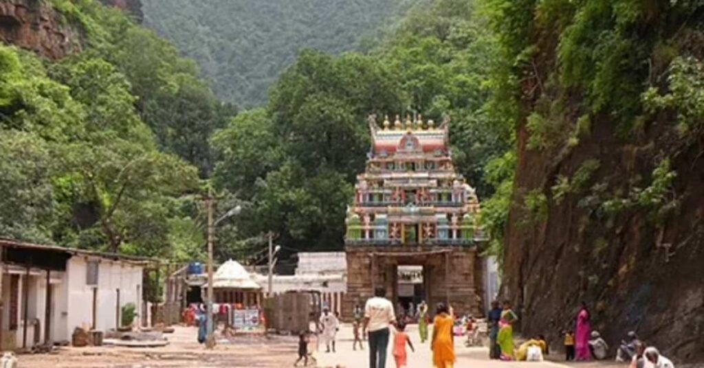 temple-opening-closing-hours